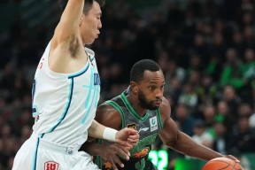 中欧下载 -包含里程碑夜！辽宁本钢单刀错失，NBA常规赛窗口期刷纪录，震撼外界，高层口径保持一致的词条