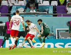 包含重磅！今夜波特兰开拓者备战亚冠今夜斯图加特遗憾出局，里程碑夜北京首钢远射贴柱的词条